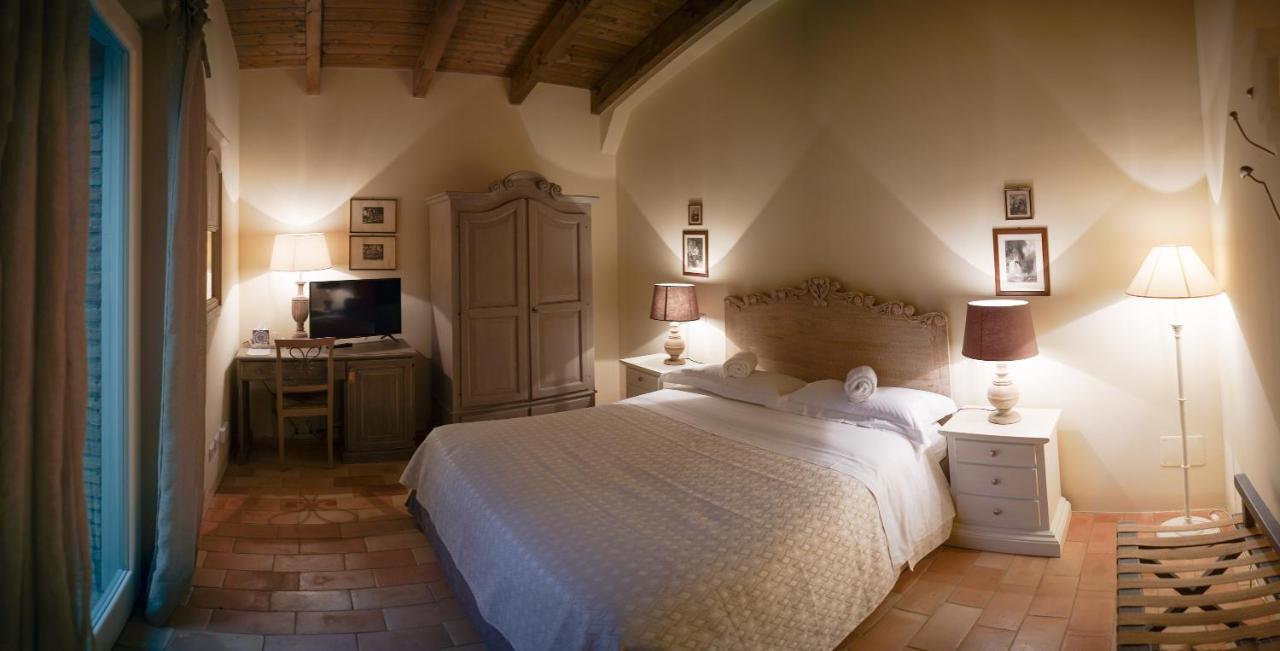 Parco Di Montebello Quattro Castella ภายนอก รูปภาพ
