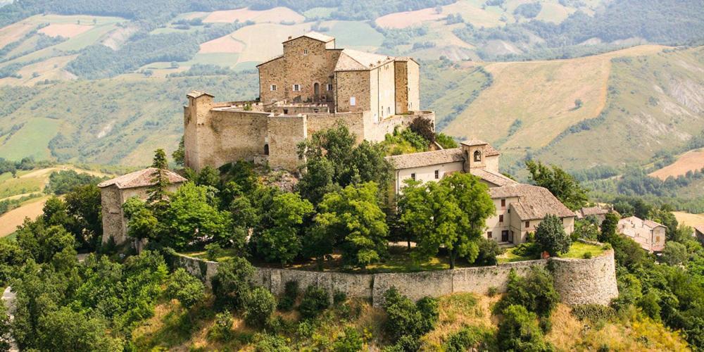 Parco Di Montebello Quattro Castella ภายนอก รูปภาพ